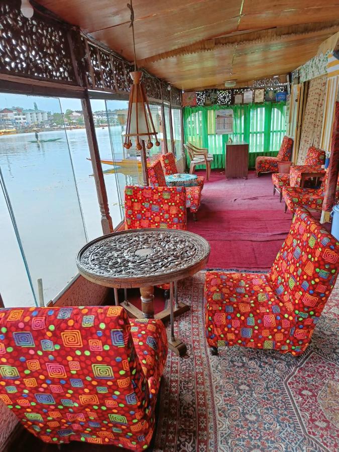 Island Homestay Srīnagar エクステリア 写真